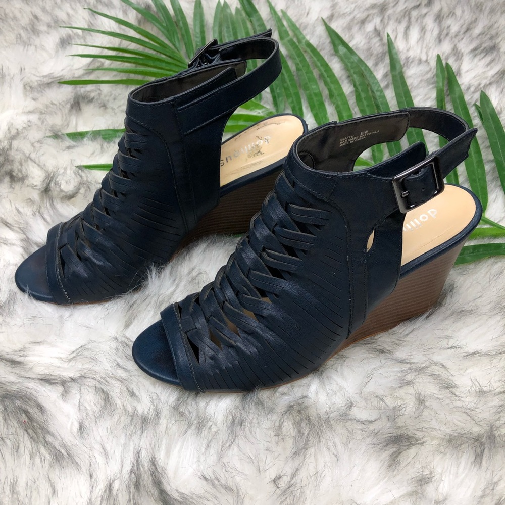 Dollhouse Black Wedges